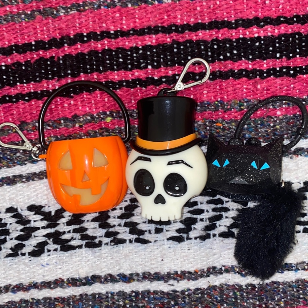 Halloween sanitizer holder set